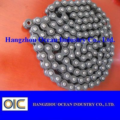 China Cadenas para motocicletas con resistencia a la tracción de 8000 libras para rendimiento, ancho exterior de 9.53 mm, diámetro del pasador de 5.09 mm proveedor