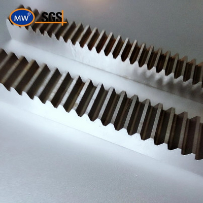 China Estante de engranaje de acero automático modificado para requisitos particulares de la puerta deslizante del tornillo de montaje proveedor
