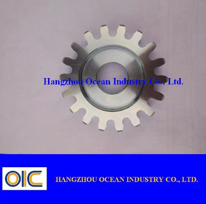 China Estante de engranajes de puerta deslizante galvanizado con tono de 20 mm y diente de 10 mm para módulo M4 proveedor