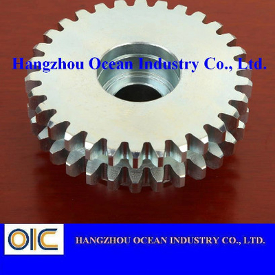 China Acero industrial resistente a la corrosión y al calor de la empresa XYZ para el enchufe industrial proveedor