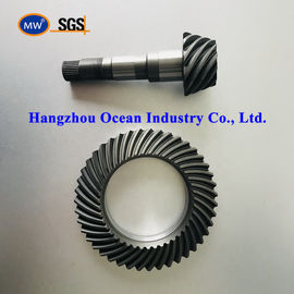 China Engranajes y piñones de acero de paso estándar en material de acero mecanizado CNC para precisión proveedor