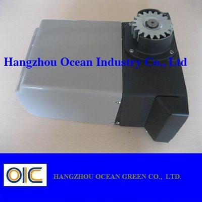 Kit de hardware de puerta corredera galvanizado con todos los componentes necesarios fácil de instalar proporciona un rendimiento de puerta duradero proveedor